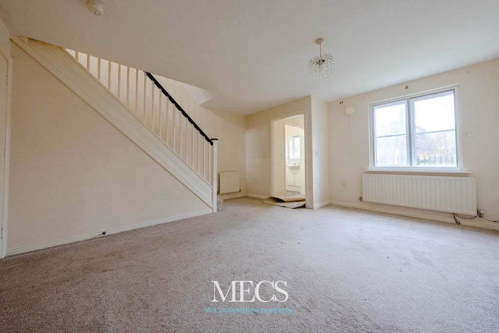 Property photo 3 of 11 4720233