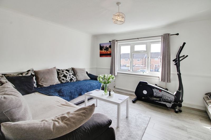 Property photo 3 of 11 Photo 11