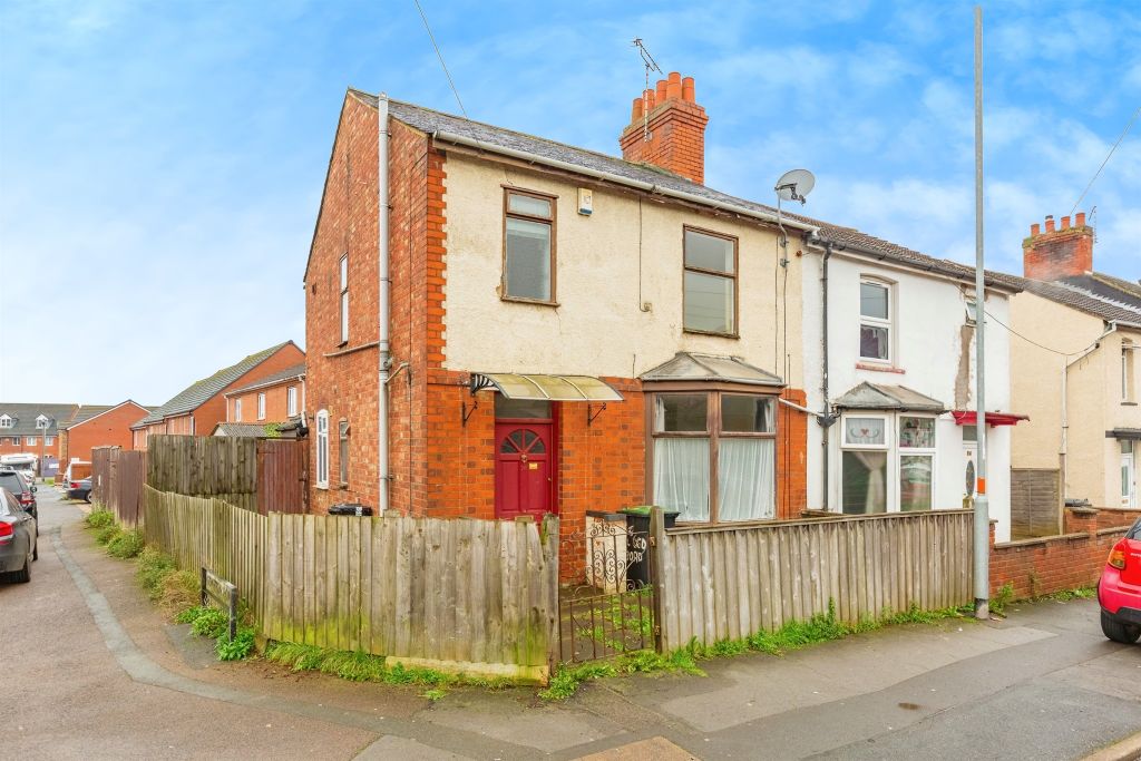 Property photo 1 of 17