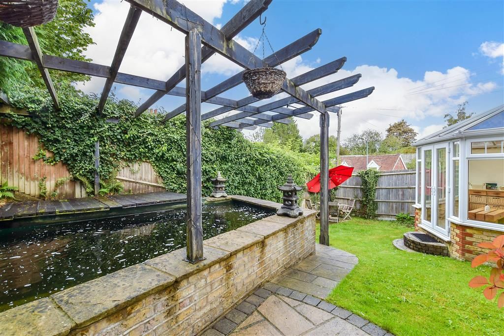 Property photo 2 of 20 Rear Garden