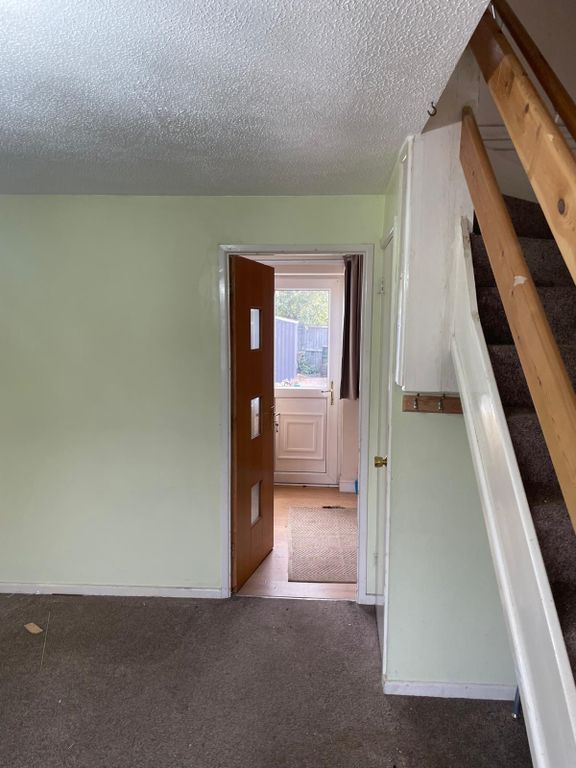 Property photo 3 of 8
