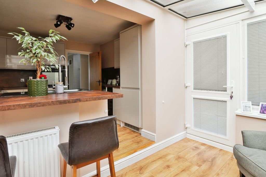 Property photo 3 of 24 3149687