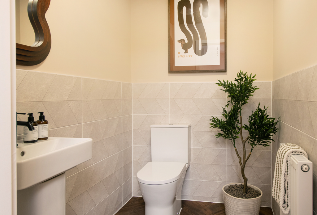Property photo 3 of 11 Lime-WC