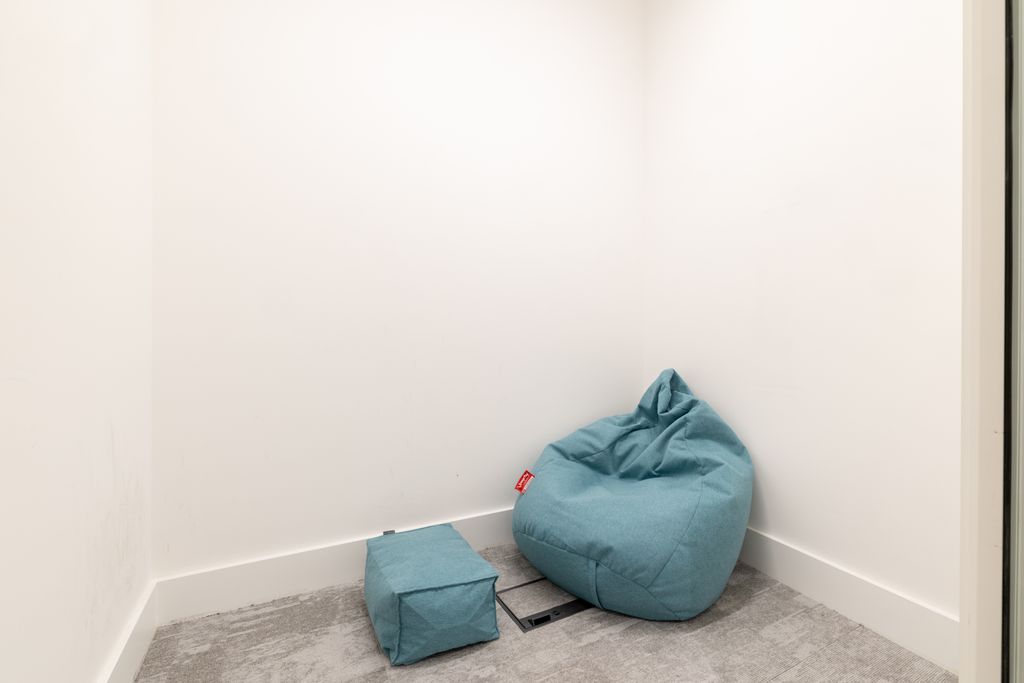 Property photo 3 of 21