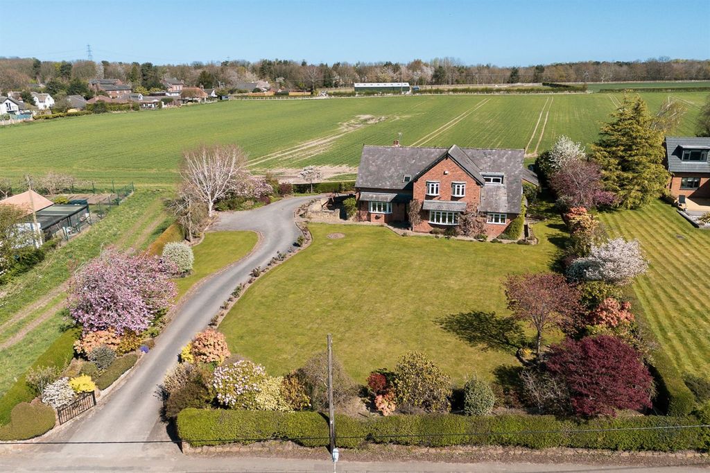 Property photo 1 of 26 (Main)