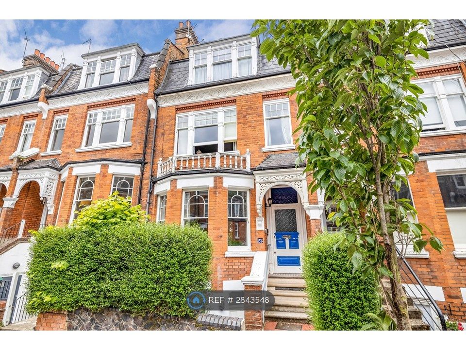 Property photo 2 of 8