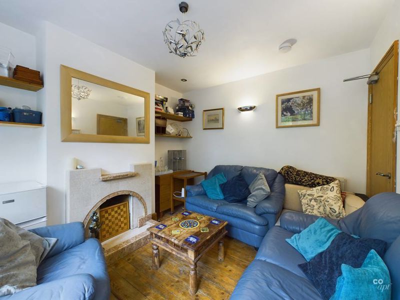 Property photo 2 of 13 Photo 29