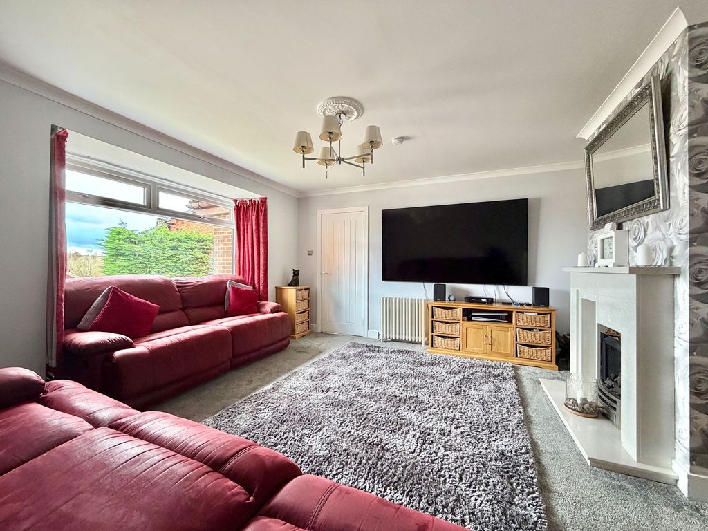 Property photo 2 of 45