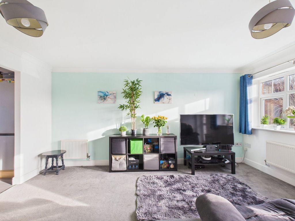 Property photo 2 of 13 Living Room