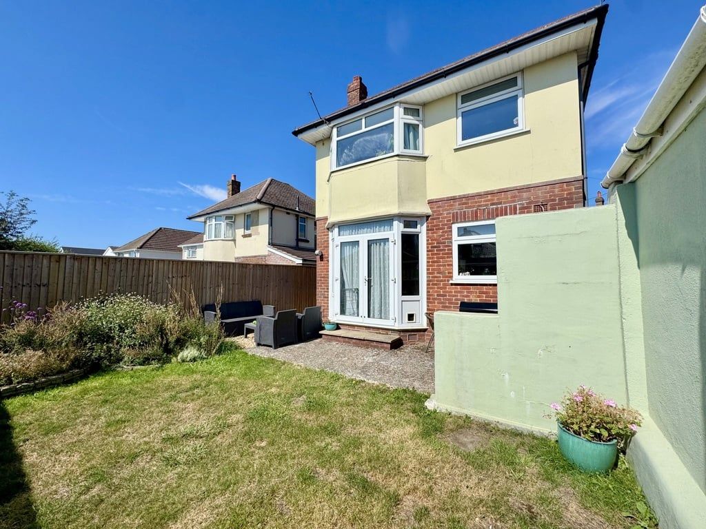 Property photo 3 of 15