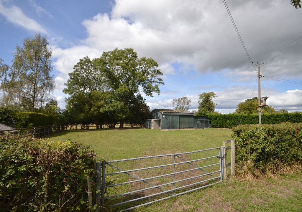 Property photo 1 of 12 Plot