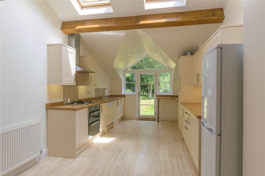 Property photo 2 of 9 Picture No. 03