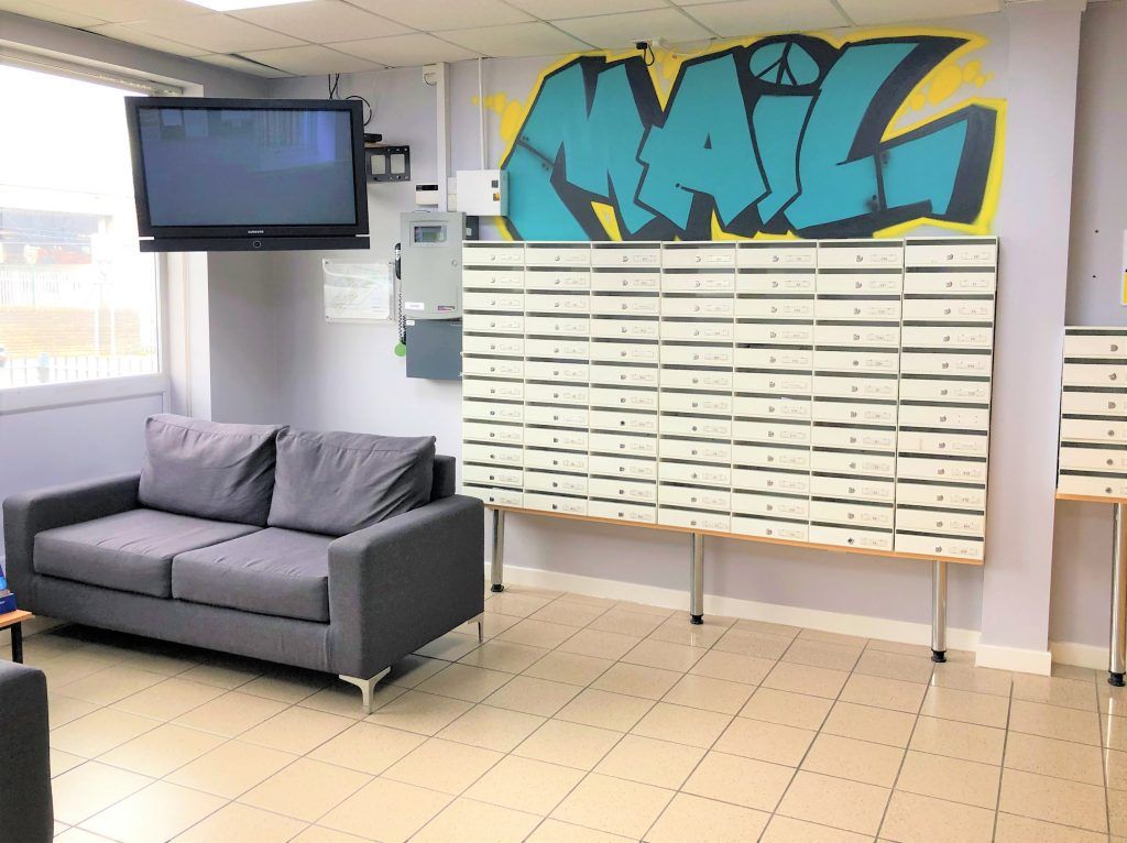 Property photo 2 of 8