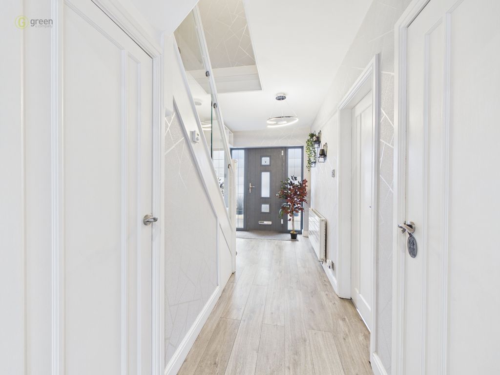 Property photo 3 of 24 Cam04914G0Pr0372Still002