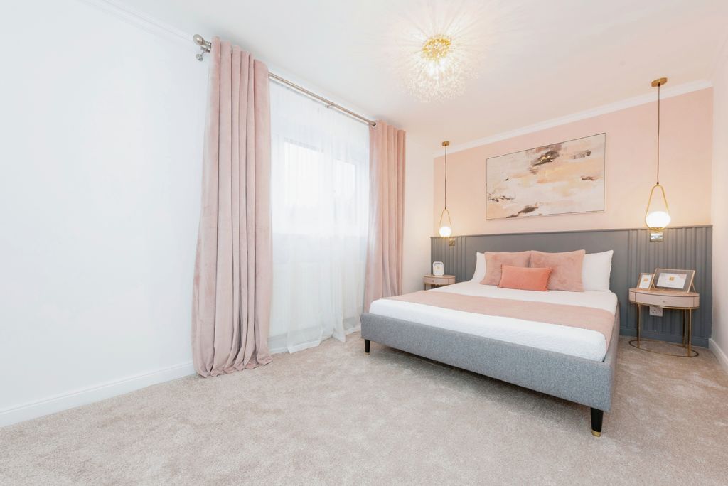 Property photo 3 of 18 Photo #3