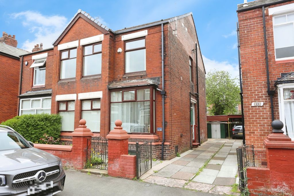 Property photo 1 of 25 Picture No. 17