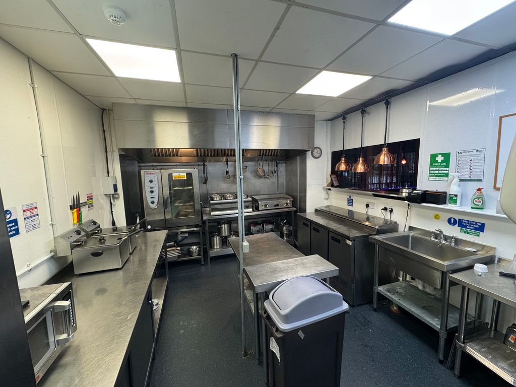 Property photo 3 of 4