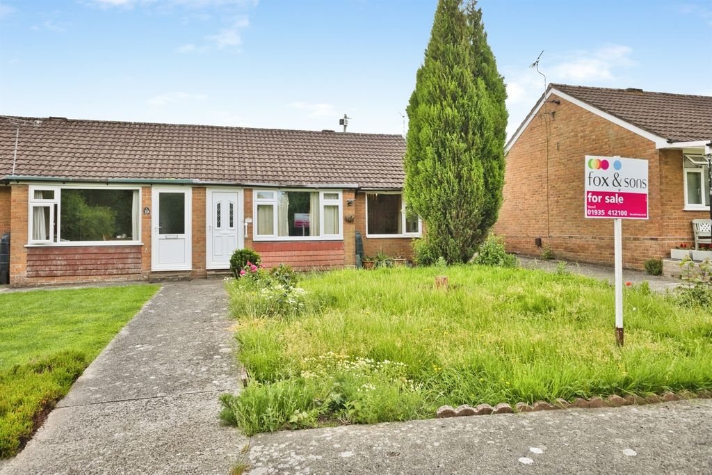Property photo 1 of 12