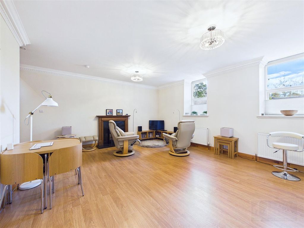Property photo 3 of 16 Sitting Room & Dining Area