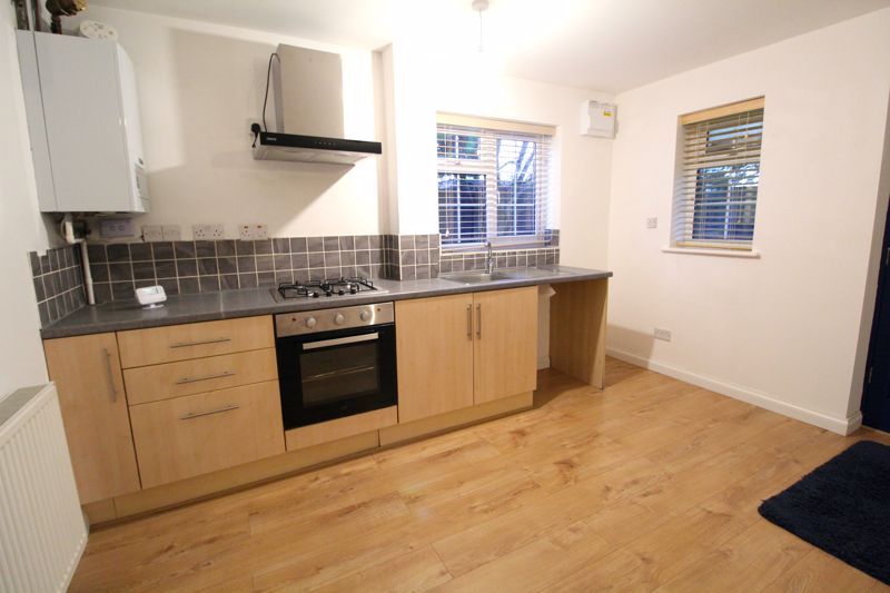 Property photo 2 of 7 Kitchen Area
