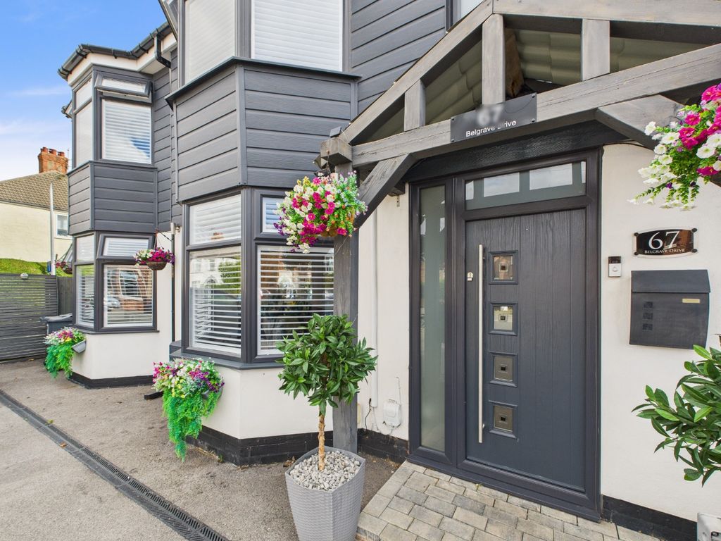 Property photo 2 of 53 4477214
