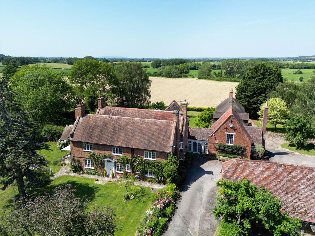 Property photo 2 of 51 Image