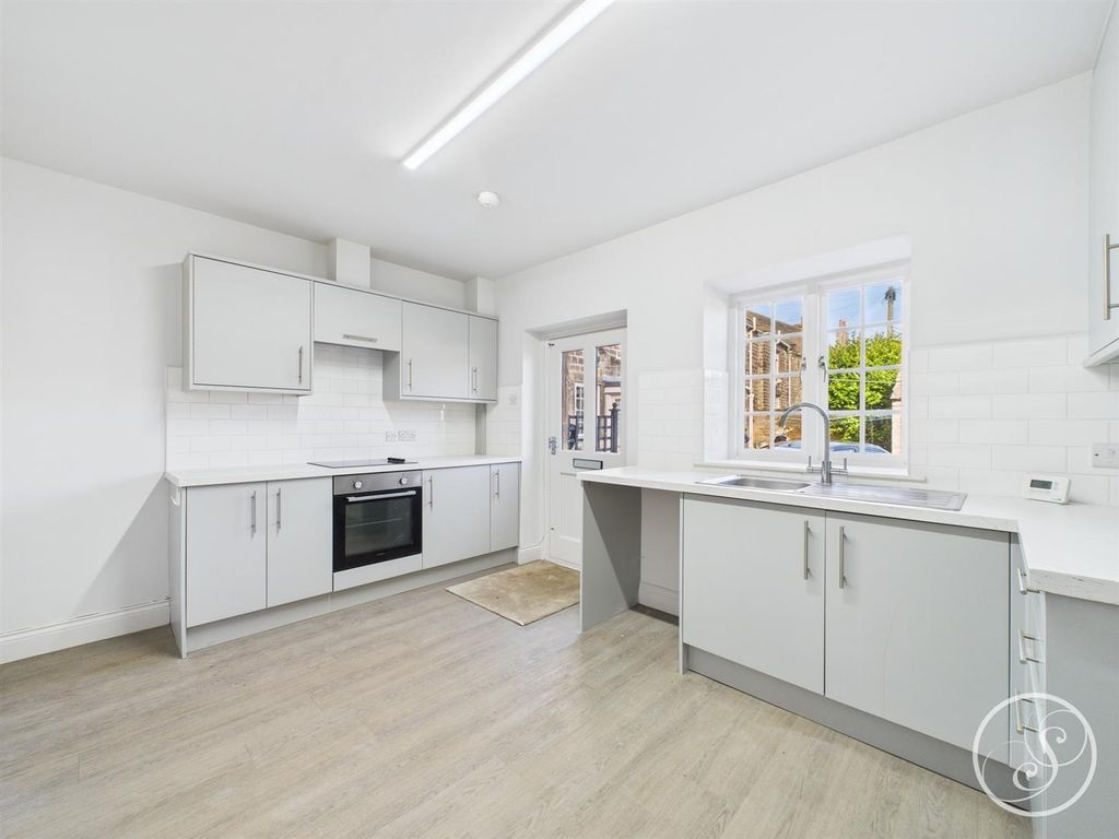 Property photo 2 of 8 84Leeds Road Kitchen .Jpg