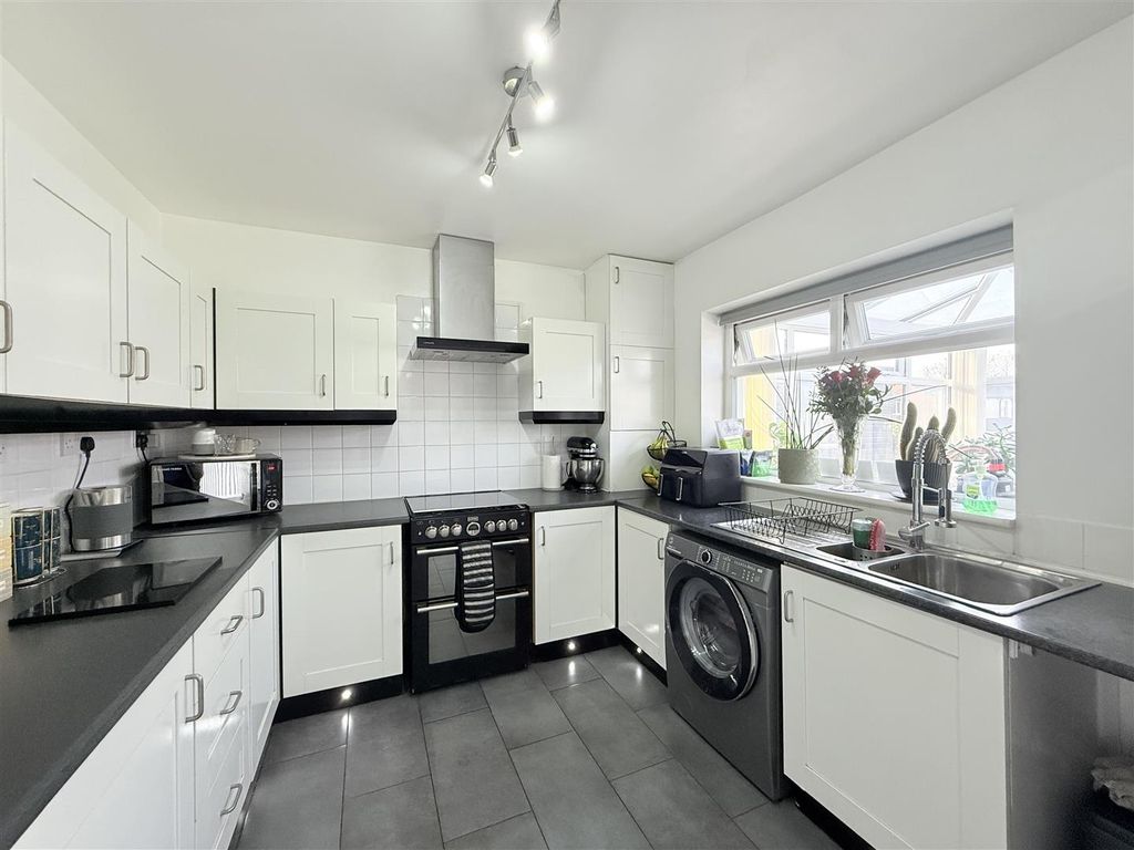 Property photo 3 of 21 Img_2512.Jpeg