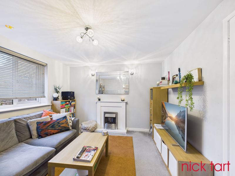 Property photo 2 of 7 Photo 10