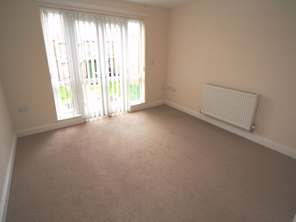 Property photo 2 of 3