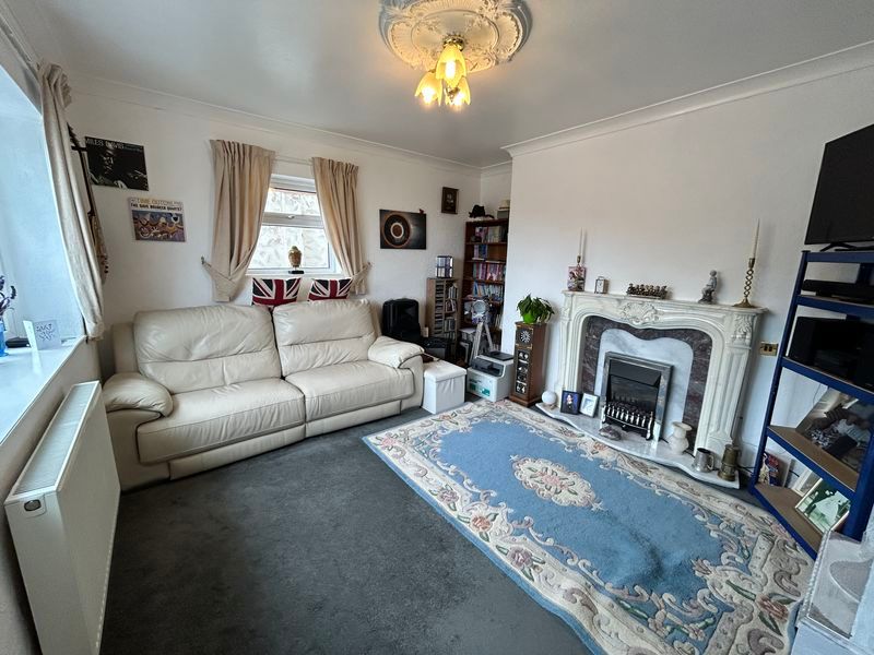 Property photo 3 of 28 Photo 3