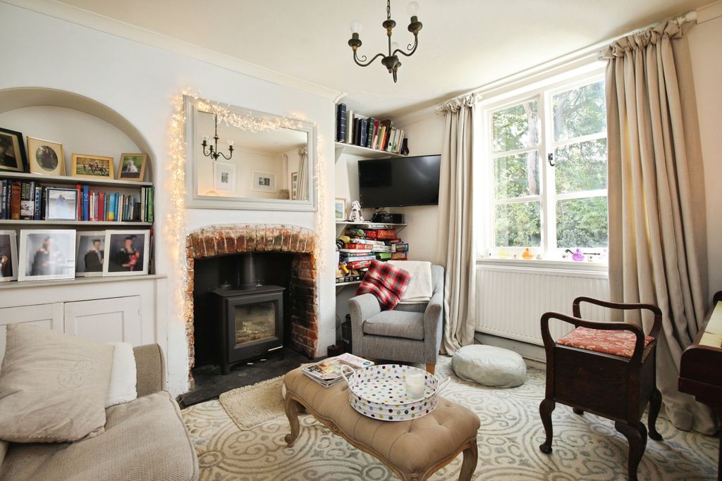 Property photo 2 of 25 Family Room