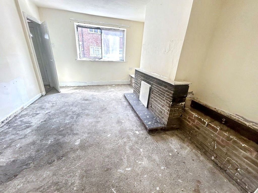 Property photo 3 of 16