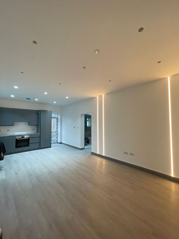 Property photo 3 of 4