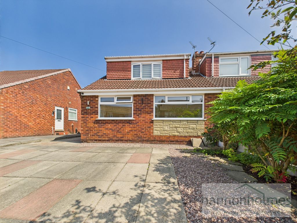 Property photo 1 of 38 Cam05283G0-Pr0092-Still038