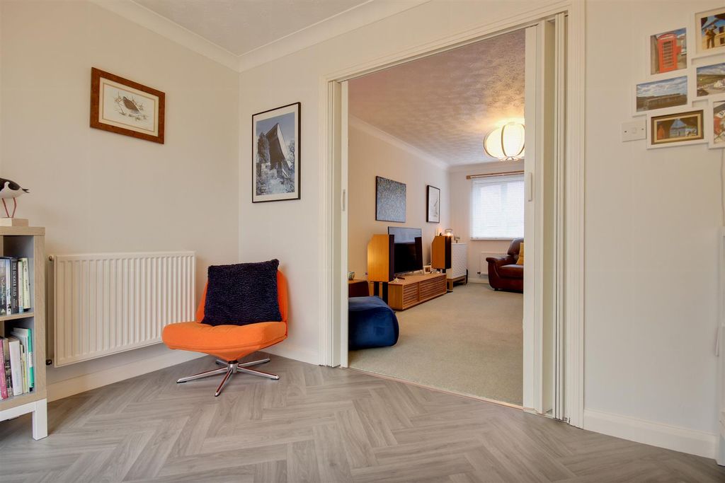 Property photo 3 of 21 Ic (4).Jpg