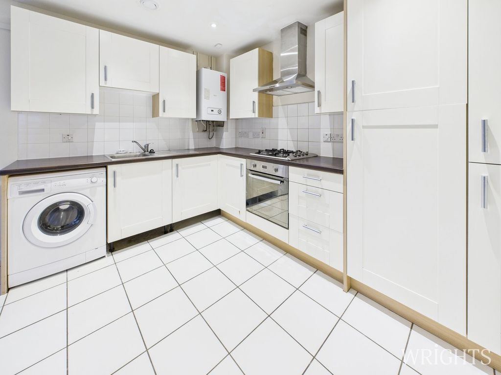 Property photo 3 of 12 Kitchen Area