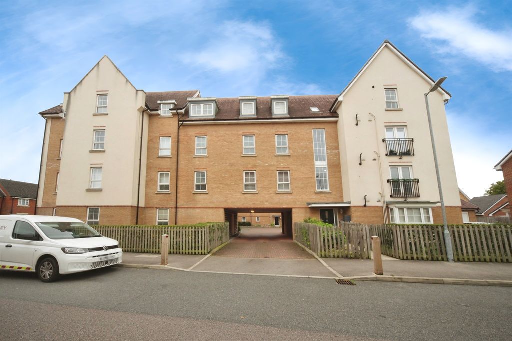 Property photo 1 of 13