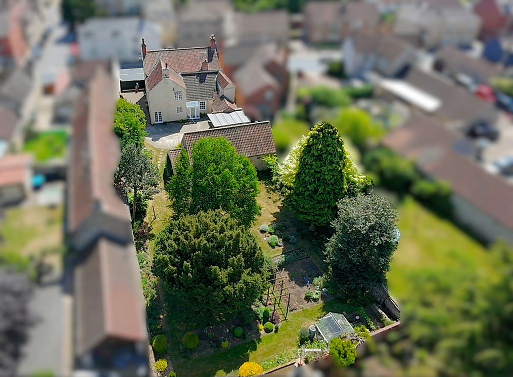 Property photo 2 of 63 Drone 3