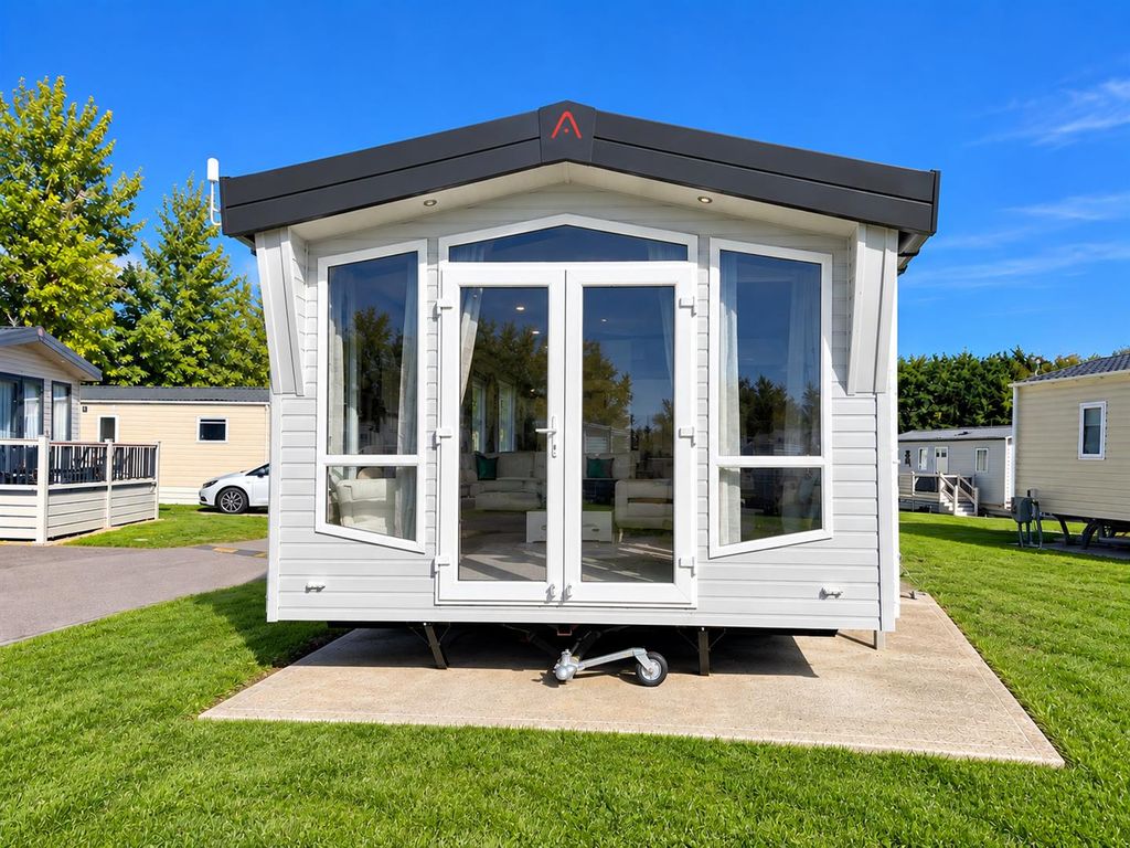 Property photo 1 of 9 Ws Front Shot 1.Png