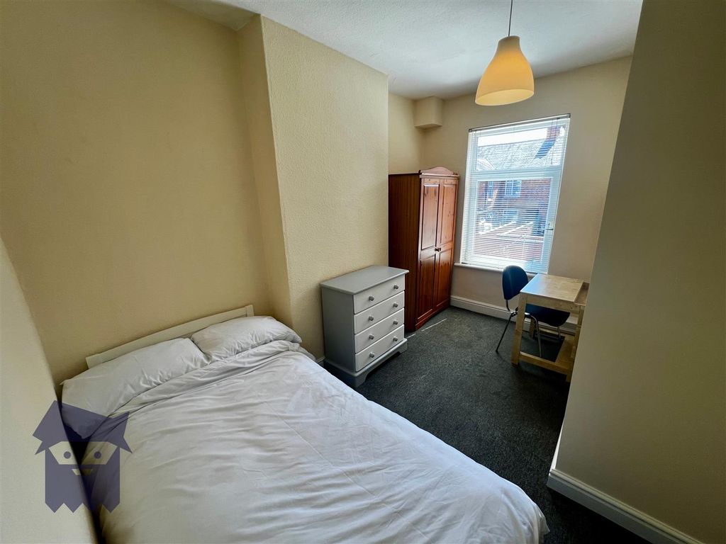 Property photo 3 of 11 Img_4699.Jpg