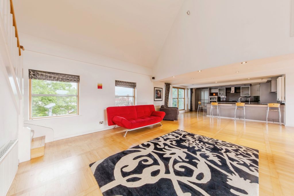 Property photo 1 of 24 258A7853-Hdr