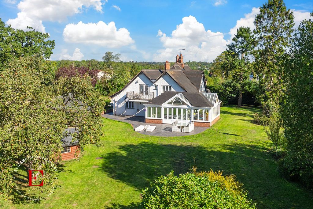 Property photo 3 of 41