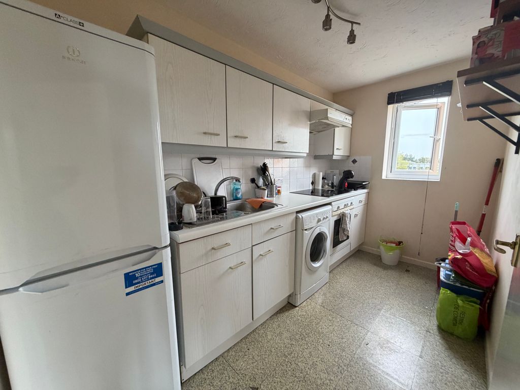 Property photo 3 of 5