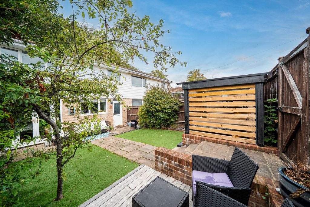 Property photo 2 of 22 Rear Garden