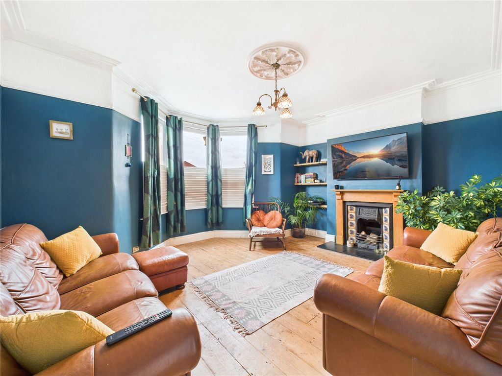 Property photo 3 of 26 Picture No. 19