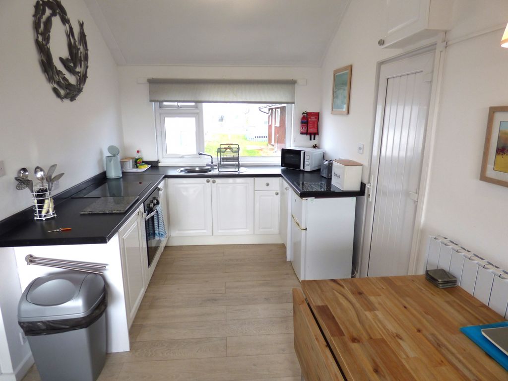 Property photo 3 of 12 Open Plan Lounge/Diner/Fitted Kitchen