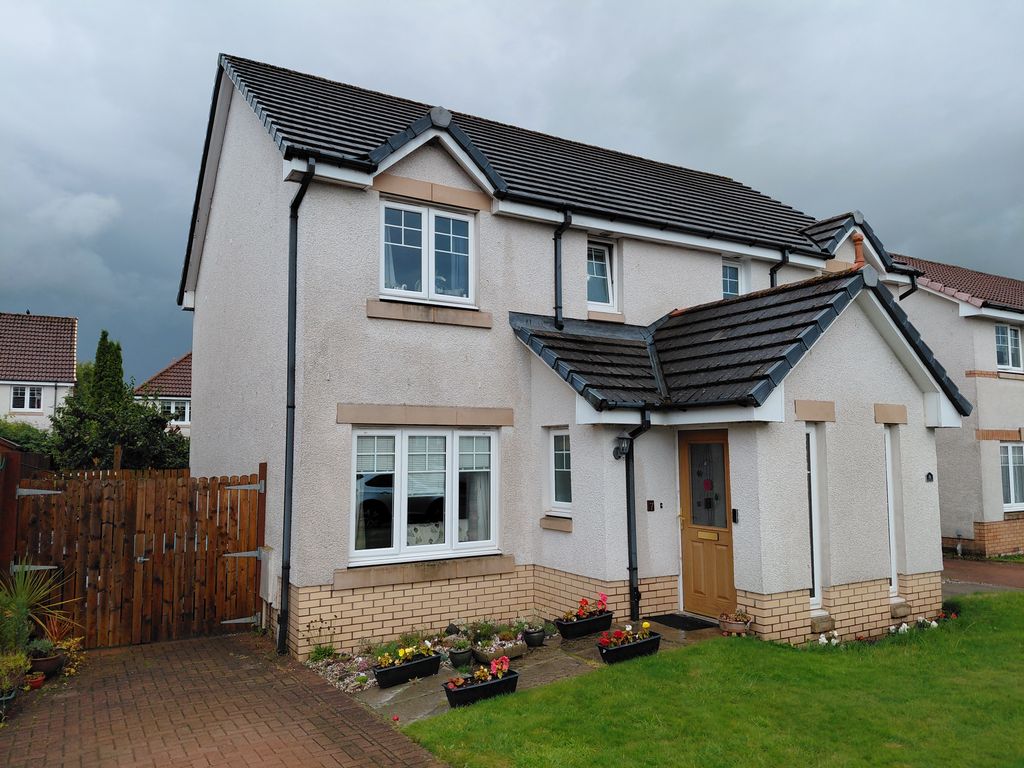 Property photo 2 of 35