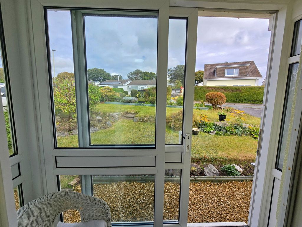 Property photo 3 of 19