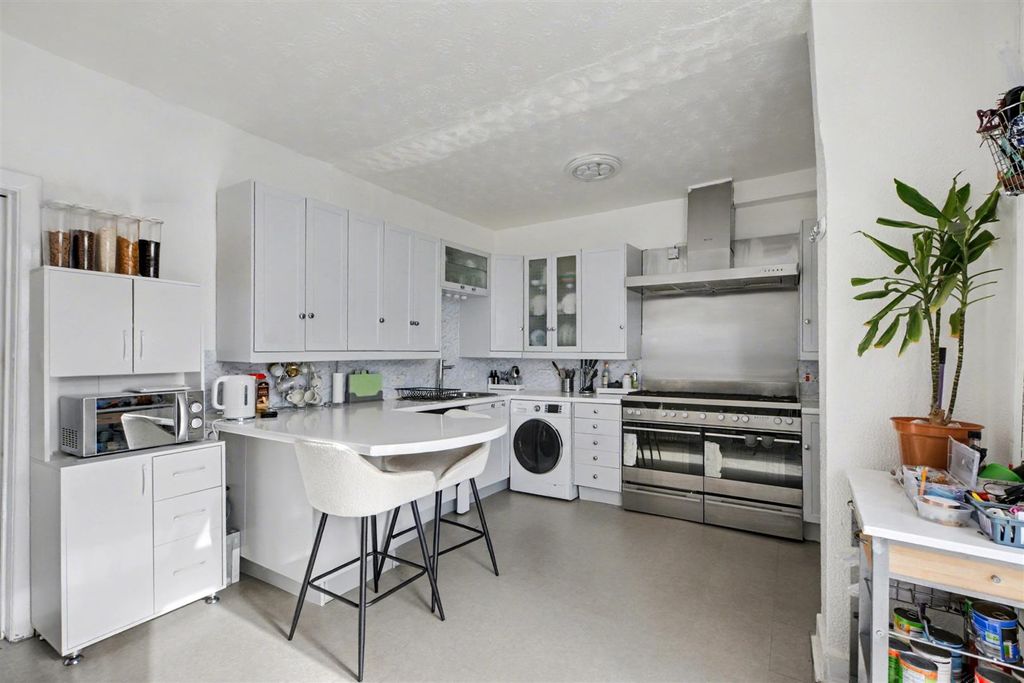 Property photo 2 of 13 Kitchen Diner_3.Jpeg